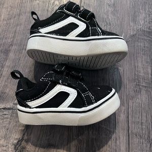 Kids shoes